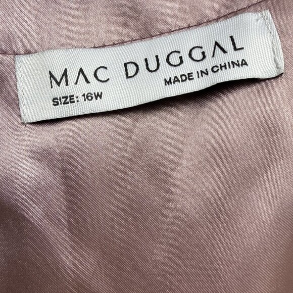 Mac Duggal Plus Size 16W Pink Puff Sleeve Embellished Cuff V-Neck A Line Gown - Picture 15 of 16